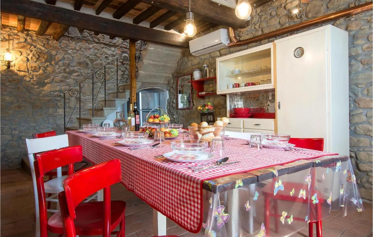 Cozy Apartment In Benabbio With Kitchen Bagni di Lucca 0*,  Italy
