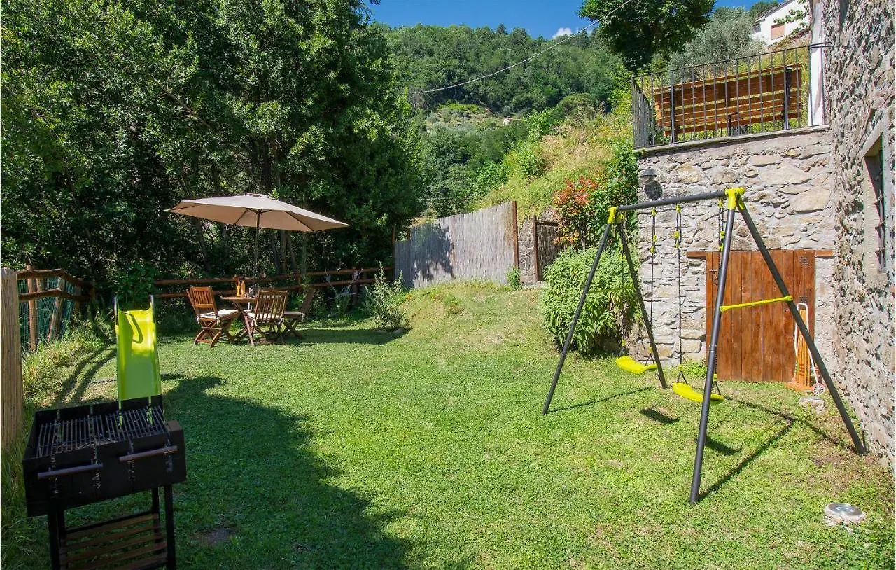 Cozy Apartment In Benabbio With Kitchen Bagni di Lucca